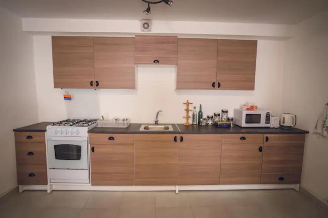 Karrain Villa-The Apartment Medeba Dış mekan fotoğraf
